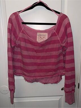 🔥5/$25🔥Y2K Vineyard Pink Striped Distressed Off Shoulder Sweatshirt Preowned XL